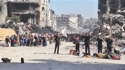 إصابة الصحفي طلال العروقي في غزة جراء قصف للاحتلال