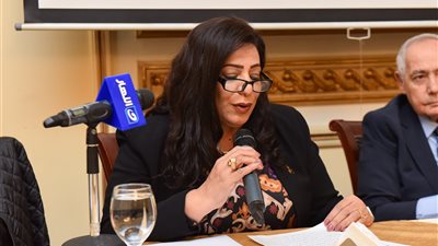 السياحة تشارك في مؤتمر انطلاق مسابقة رمال الوادي الجديد باها 2024