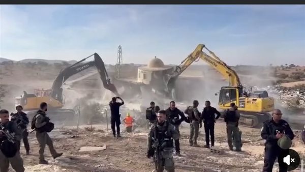  هدم مسجد أم الحيران