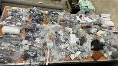 تحرير 64 محضر ضبط جمركي بمطار القاهرة خلال أكتوبر الماضي| صور 