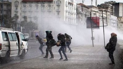 الأرصاد تكشف سبب التقلبات الجوية وتحذر من طقس يوم الأحد.. ارتفاع الأمواج لـ5 أمتار 