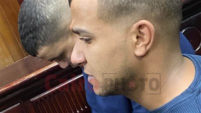 دفاع عصام صاصا: مكانش يعرف إنه بيمضي على توكيل مزور وكان رايح بصورة البطاقة | بث مباشر