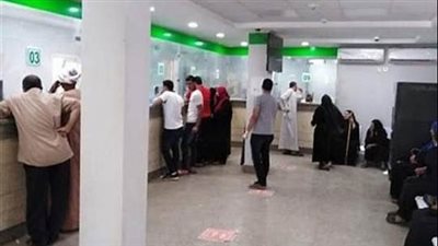 إقبال كبير على مكاتب البريد للتقديم على شقق الإسكان الاجتماعي | بث مباشر