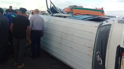 إصابة 5 أشخاص في انقلاب ميكروباص على الطريق الدولي بالإسكندرية