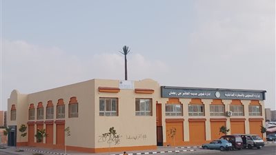 تسليم 14 محلا تجاريا لوزارة التموين بالعاشر من رمضان لتطوير الخدمات التموينية