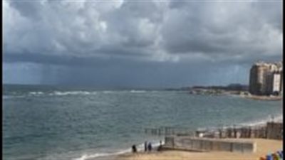 رياح وسماء ملبدة بالغيوم.. استمرار رفع حالة الطوارئ بالإسكندرية| بث مباشر 
