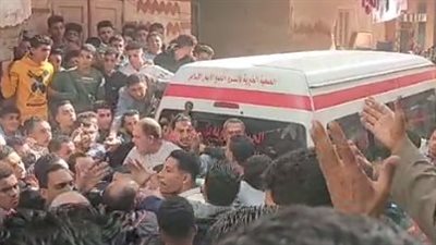وصول جثمان محمد شوقي لاعب كفر الشيخ لمسقط رأسه بالغربية لأداء صلاة الجنازة | بث مباشر
