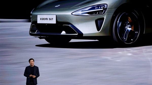 سيارة شاومي SU7 