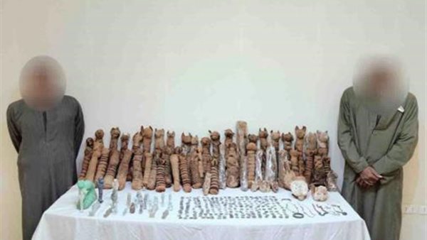 المتهمان والمضبوطات