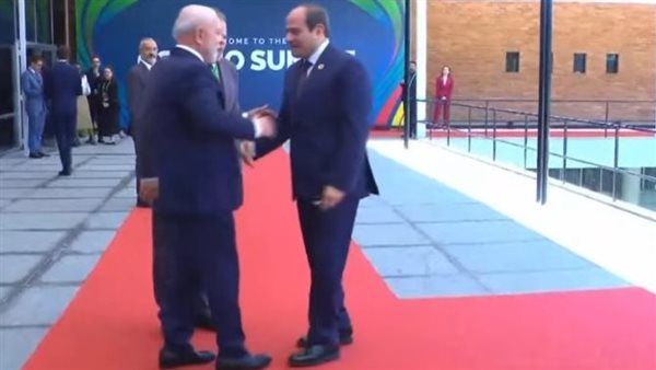 الرئيس السيسي يصل