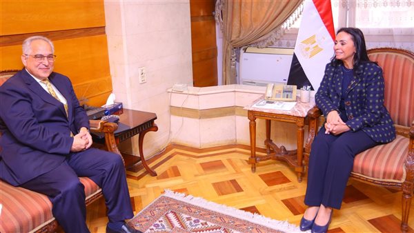 وزيرة التضامن ورئيس