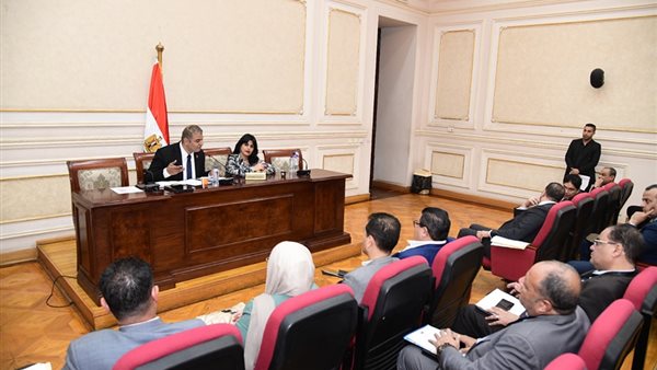 لجنة الإعلام والآثار