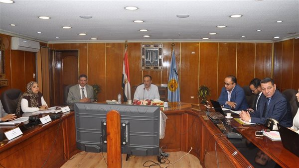 محافظ أسيوط