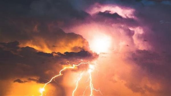 تفسير حلم سماع الانفجار