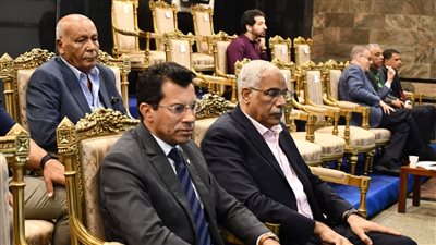 وزير الرياضة يحضر تعادل منتخب مصر أمام بتسوانا في تصفيات أمم إفريقيا 2025