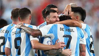 القنوات الناقلة لـ بث مباشر مباراة الأرجنتين وبيرو اليوم في تصفيات كأس العالم 2026