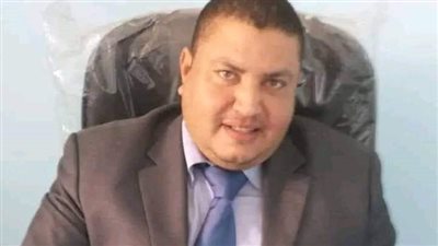 وفاة محامٍ من قنا متأثرا بإصابته في حادث تصادم سيارتين على الطريق الصحراوي | بث مباشر