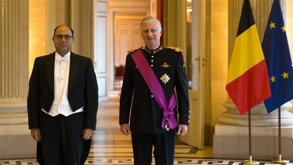 ملك بلجيكا والسفير