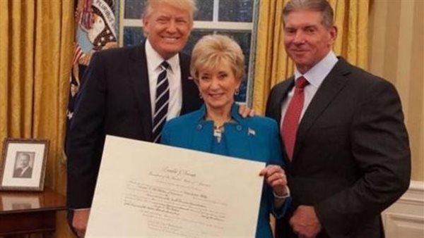 ليندا مكمان مع زوجها