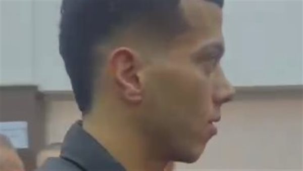  إمام عاشور خلال