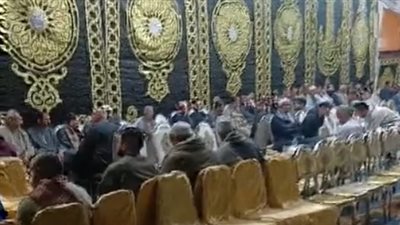 أسرة عروس المنيا المتوفاة في حادث انقلاب ميني باص تتلقى عزاءها | بث مباشر 