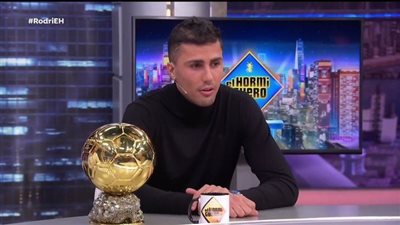  لأول مرة.. رودري يرد على الجدل المثار مع فينيسيوس جونيور حول الكرة الذهبية