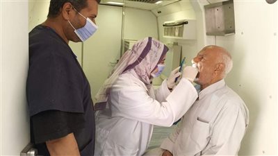 صحة المنيا: قافلة طبية تقدم 1205 خدمات مجانية بقرية الشيخ حسين
