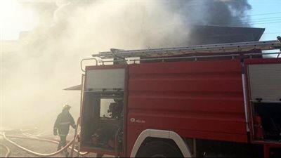 مصرع شخصين إثر نشوب حريق داخل خيمة بأسوان|بث مباشر 