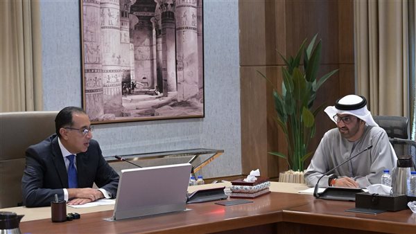 رئيس الوزراء يلتقي