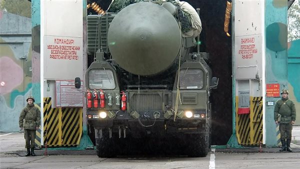 صاروخ باليستي 