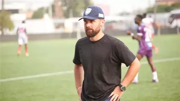  ألكسندر لافييت المدير