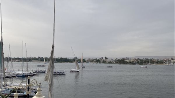 غيوم تغطي سماء الاقصر