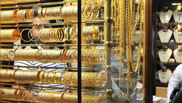 الذهب داخل أحد محال