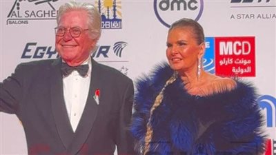 يسرا وأحمد حلمي يشاركان في ختام مهرجان القاهرة السينمائي بعد غيابهما عن الافتتاح | بث مباشر