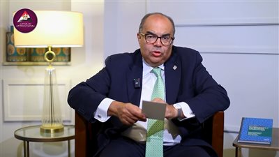 محمود محيي الدين: الاقتصادات لا تبنى بلقطات وصفقات ولكن بالسياسات والمؤسسات والتمويل المستمر