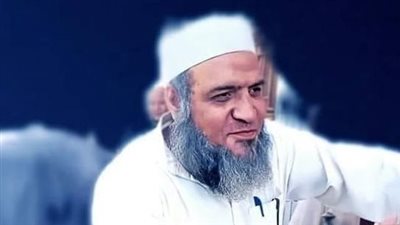 مصرع موظف بالأوقاف صدمه قطار خلال عودته من العمل في سوهاج | بث مباشر