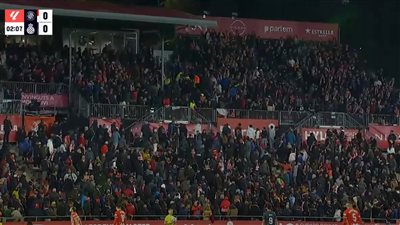 إيقاف مباراة جيرونا وإسبانيول في الدوري الإسباني بسبب حالة طارئة في المدرجات 