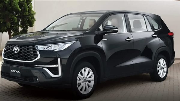 تويوتا انوفا 