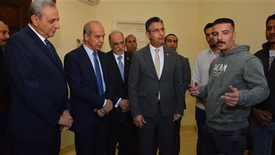وزير التموين ومحافظ الغربية يتفقدان الصومعة الإماراتية في طنطا