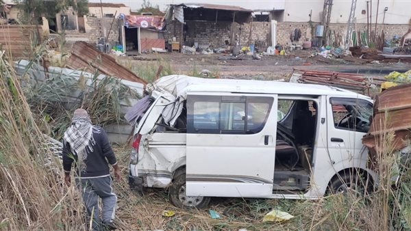 انقلاب سيارة ميكروباص