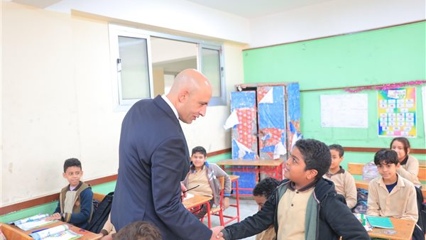 وزير التعليم من داخل