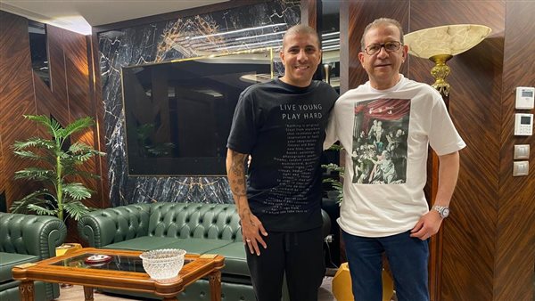 محمد زيدان رفقة أشرف