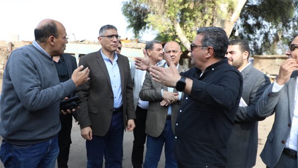 محافظ الجيزة خلال