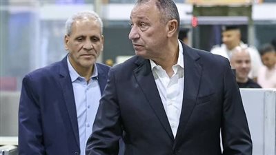 الخطيب يهنئ أبطال السلة بالفوز بدوري المرتبط ويشيد بدور جماهير الأهلي