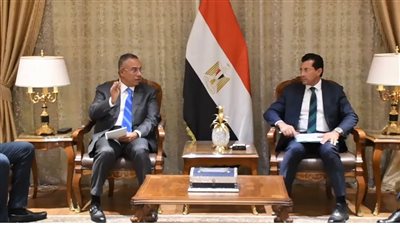 رئيس اتحاد السلة: الوزير أعطانا دفعة قوية للنجاح.. ونشكر الدولة على ما تقدمه من دعم