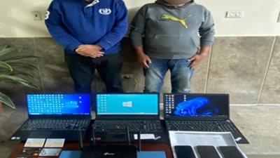 ضبط شخصين توسطا لراغبي إنشاء القنوات الفضائية غير المرخصة لدى شركات الأقمار الصناعية بالخارج