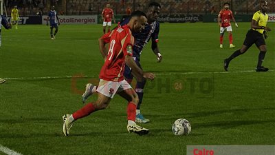القنوات الناقلة لـ بث مباشر مباراة الأهلي وستاد أبيدجان اليوم في دوري أبطال أفريقيا 2024/2025 والتشكيل