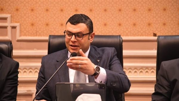 وزير الإسكان