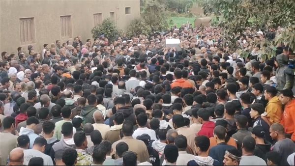 جانب من تشييع جنازة