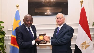 رئيس النواب لرئيس الجمعية الوطنية بالكونغو: مصر حريصة على دعم سيادة ووحدة الأراضي الكونغولية